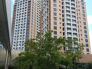 AFFORDABLE PRESELLING CONDOMINIUM IN CAINTA, RIZAL