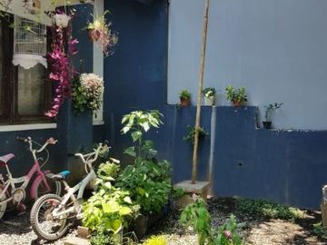FREE FURNITURE, Rumah murah siap huni shm
