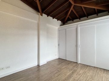 apartamento en arriendo en el retiro. Cod A2841