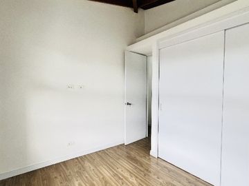 apartamento en arriendo en el retiro. Cod A2841
