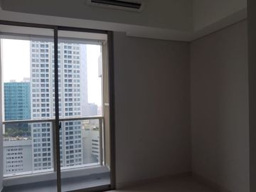 apartemen taman anggrek residence TAR studio