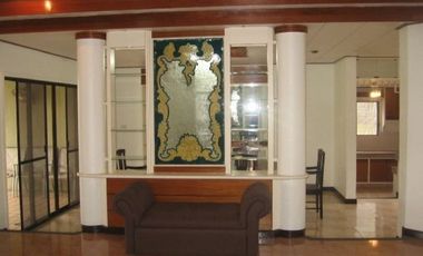 5 Bedrooms House with Swimming Pool in Banilad Cebu, City