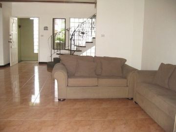 5 Bedrooms House with Swimming Pool in Banilad Cebu, City
