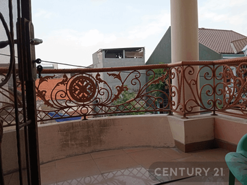 Rumah 2 Lt Dekat Mall Di Kayu Putih, Pulogadung, Jakarta S7706