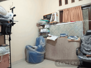 Rumah 2 Lt Dekat Mall Di Kayu Putih, Pulogadung, Jakarta S7706