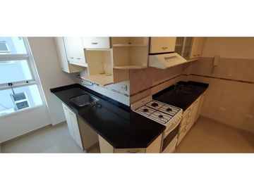 COSSIO 6000 * * DEPARTAMENTO TRES AMBIENTES