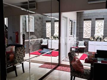 Jual Cepat Rumah 2 Lantai, Turun Harga di Delatinos - BSD