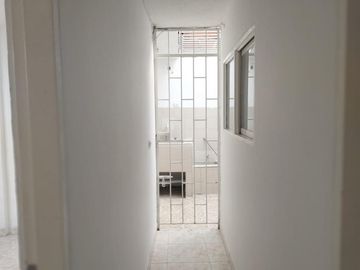 apartamento en venta en nueva floresta. Cod V107426