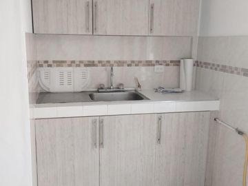 apartamento en venta en nueva floresta. Cod V107426