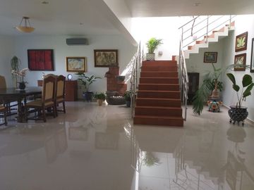 Casa en VENTA con recamara en planta baja fraccionamiento PLAYAS DEL CONCHAL