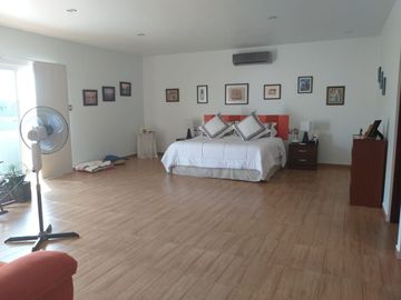 Casa en VENTA con recamara en planta baja fraccionamiento PLAYAS DEL CONCHAL