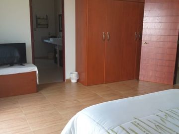 Casa en VENTA con recamara en planta baja fraccionamiento PLAYAS DEL CONCHAL