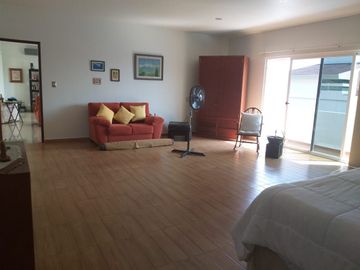 Casa en VENTA con recamara en planta baja fraccionamiento PLAYAS DEL CONCHAL