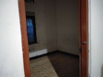 Rumah sewa 2LT di Pusponjolo. Bebas banjir