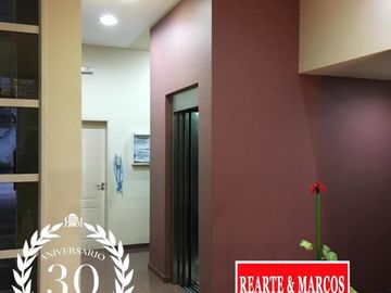 VENTA MONOAMBIENTE 24 m2 EN CONTRAFRENTE PISO ALTO SOBRE SARMIENTO AL 1100
