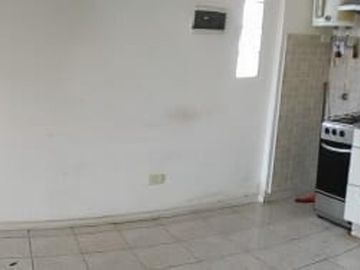 VENTA MONOAMBIENTE 24 m2 EN CONTRAFRENTE PISO ALTO SOBRE SARMIENTO AL 1100