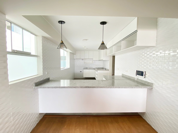 EXCELENTE DEPARTAMENTO EN VENTA  CON BUENOS ACABADOS