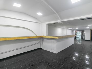 local en arriendo en chapinero central. Cod A1126001
