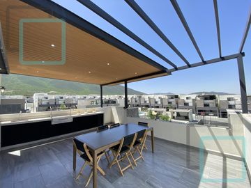 CASA EN VENTA EN CUMBRES EN EL MUNICIPIO DE GARCÍA