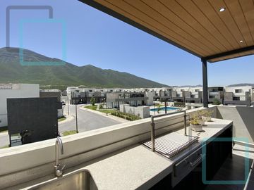 CASA EN VENTA EN CUMBRES EN EL MUNICIPIO DE GARCÍA