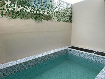 VILLA 2 LANTAI VIEW GUNUNG DENGAN KOLAM RENANG DI BATU MALANG