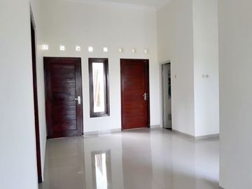 Rumah Nyaman Asri View Sawah Di Jalan Godean Sleman
