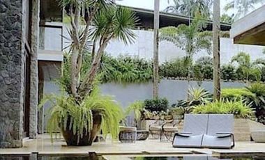 Beautiful House for Sale in Forbes Park, Makati City