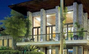 Beautiful House for Sale in Forbes Park, Makati City