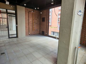 local en arriendo en colina. Cod A7225001