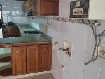 apartamento en arriendo/venta en villa santos. Cod V108297