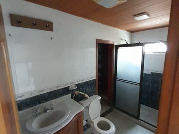 apartamento en arriendo/venta en villa santos. Cod V108297