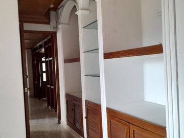 apartamento en arriendo/venta en villa santos. Cod V108297