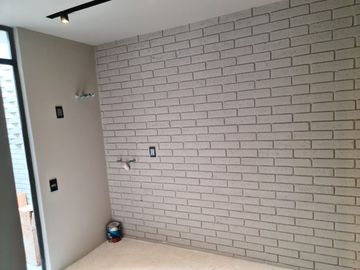 Venta: Casa en Lomas del Campanario, Autor, Doble Altura, 4ta Recámara en PB.