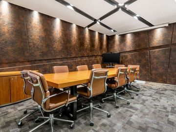 Book open plan office space for businesses of all sizes in Regus Ciputra World