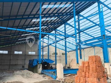 Gudang Proses Bangun Baru di Balaraja Tangerang