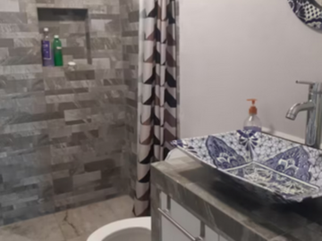 !precio negociable¡ REFORMA ZONA DORAD IMPECABLE Y BONITA CASA HABITACIÓN IDEAL PARA CLINICA U OTRO NEGOCIO