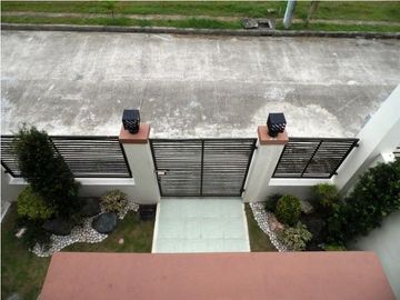 Elegant House with 4 Bedrooms for Rent in Hensonville A.C.