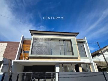 Dijual Rumah Baru  Modern Tropical Di  Sektor 9  Bintaro Jaya