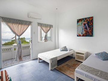 For Sale: Elegant Mansion in Tagaytay