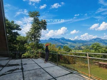 Villa Ekslusif View Indah Lokasi Strategis Di Banjaran Bandung