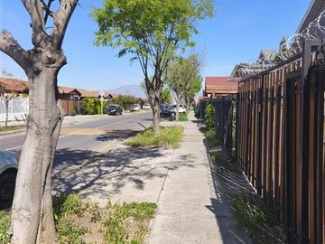 Casa en venta de 4 dorm. en Lampa