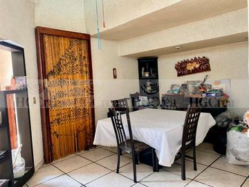 CASA EN VENTA EN ALTA VISTA