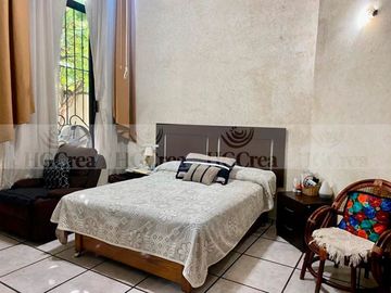 CASA EN VENTA EN ALTA VISTA