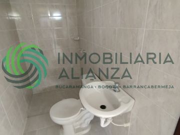 casa en arriendo en ricaurte. Cod A16926