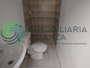 casa en arriendo en ricaurte. Cod A16926
