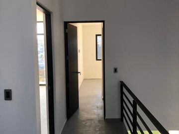 SE VENDE CASA EN LOMAS DE JURIQUILLA QUERÉTARO