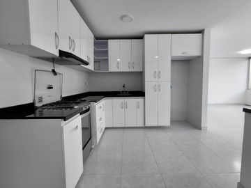 apartamento en arriendo en versalles. Cod A127039