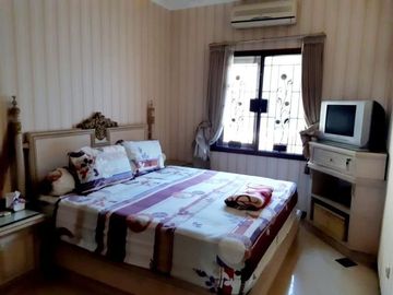Dijual Rumah Second Siap Huni di Dian Istana