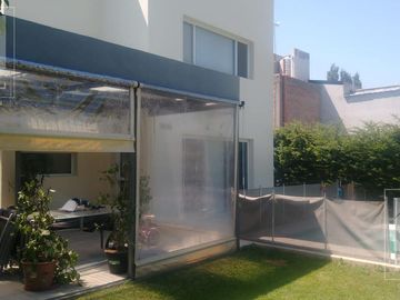 Casa venta barrio privado Plottier, 3 dormitorios (suite), 3 baños, pileta y cochera x 2