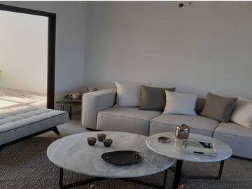 CASA EN VENTA MERIDA, PRIVADA EN CHOLUL CON AMENIDADES